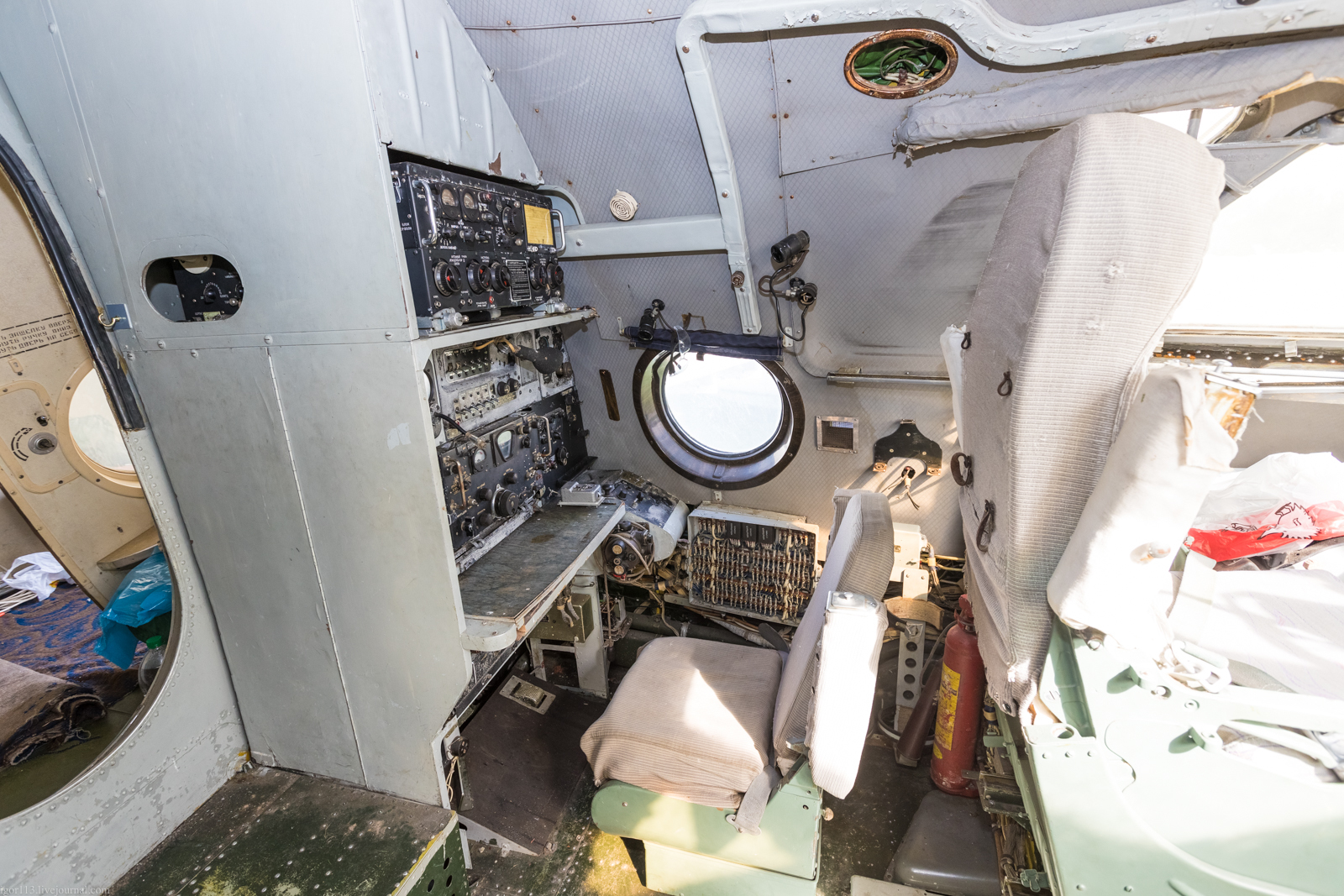 Центральный музей ВВС в Монино 240819: первый прототип Ту-114 внутри кабины 