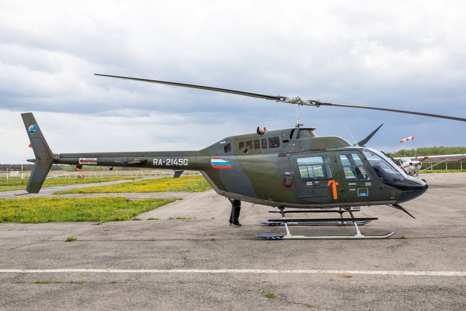Agusta Bell 206C1 он же OH-58C Kiowa.