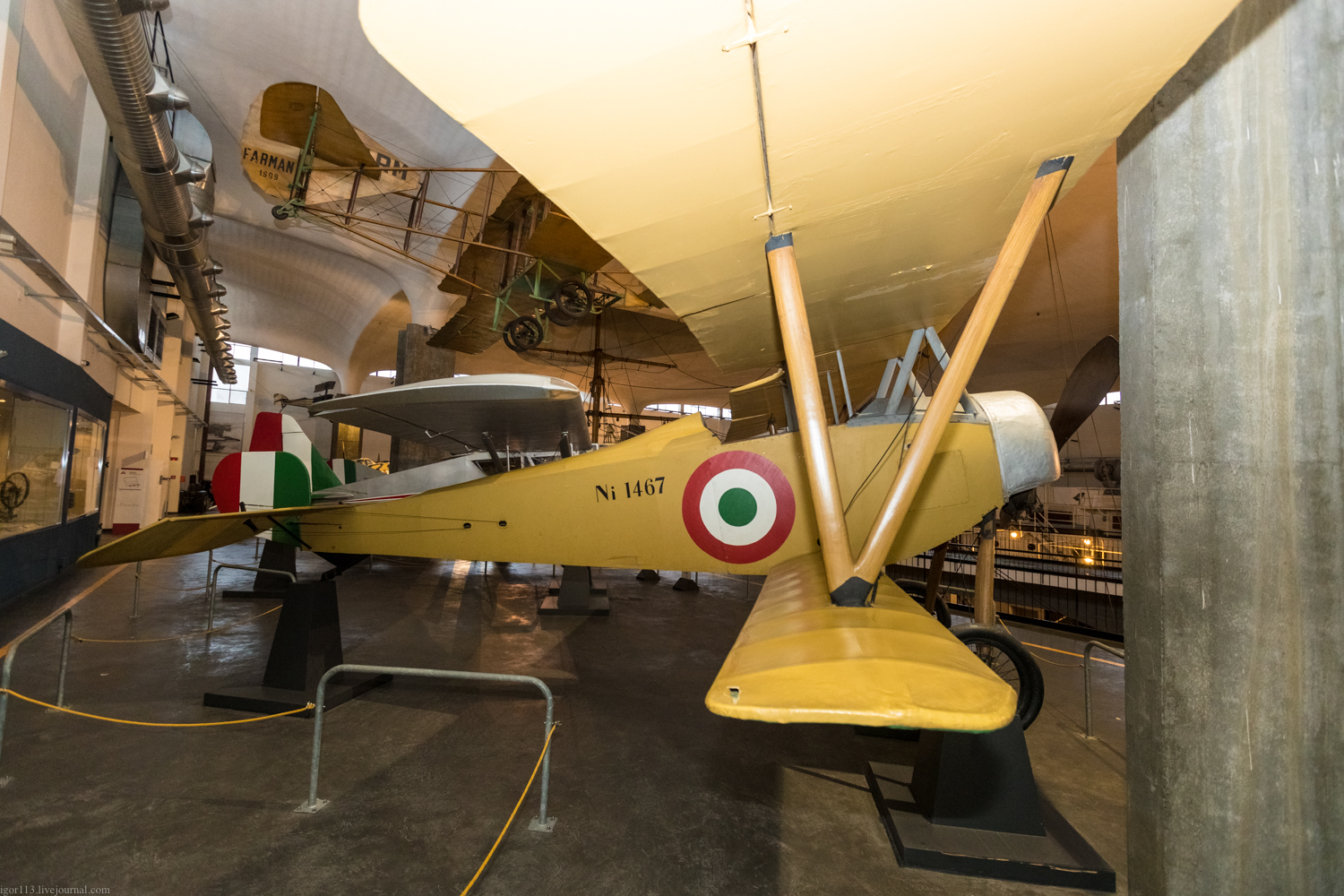 Museo Nazionale della Scienza e della Tecnologia Leonardo da Vinci: Macchi Nieuport Ni 10.