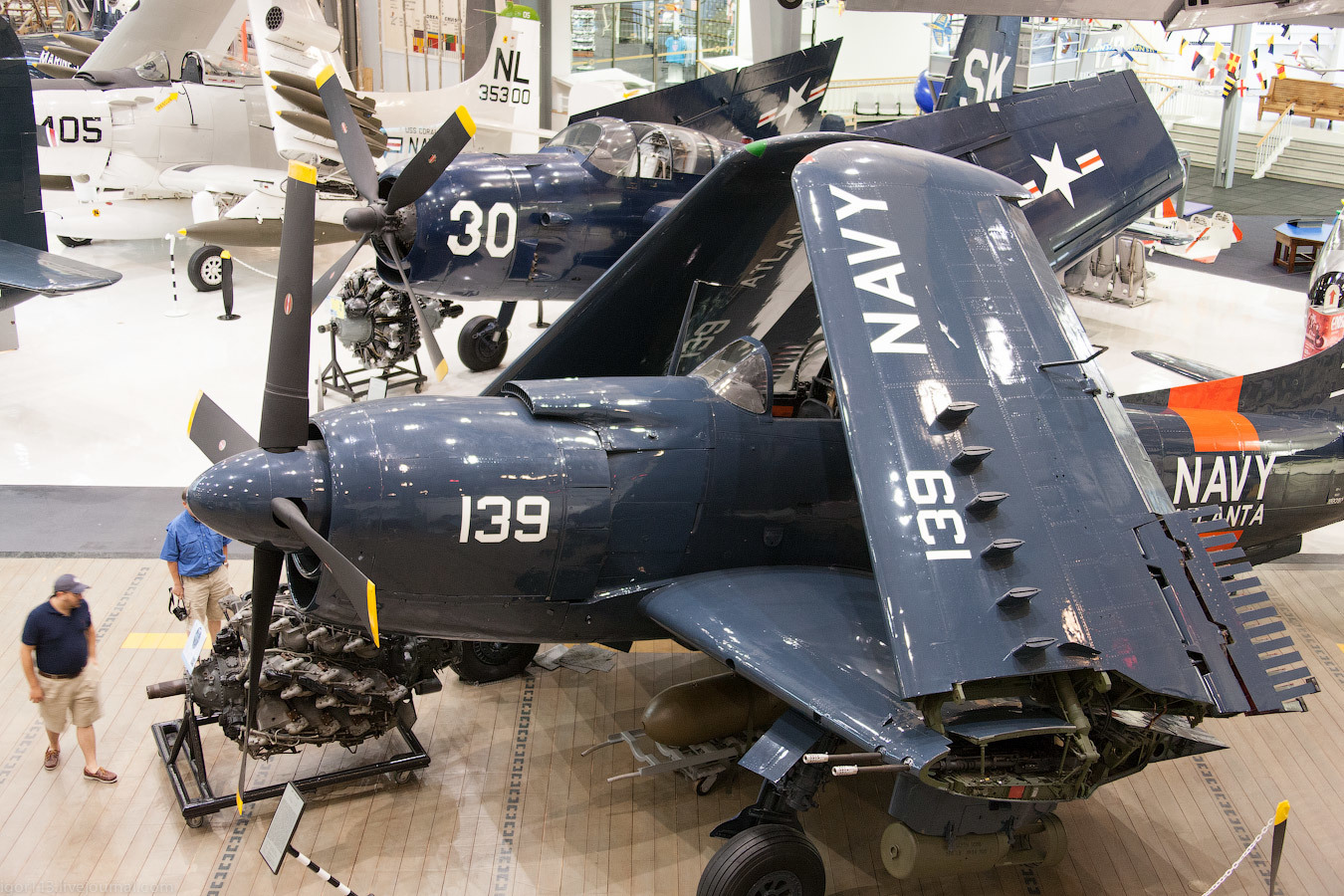 Музей в Пенсаколе: палубный штурмовик Martin AM-1 Mauler