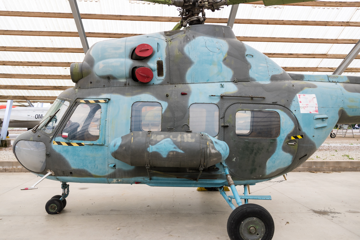 Поисково-спасательный вертолёт  Ми-2РЛ из музеев.