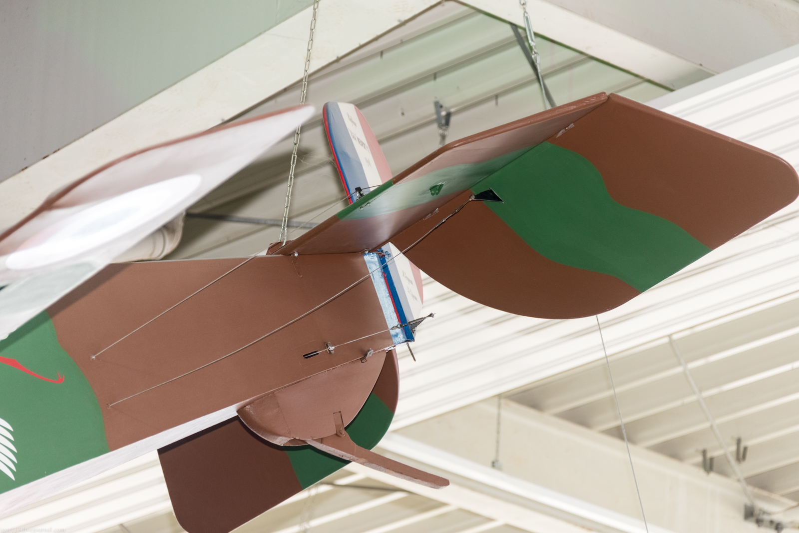 Технический музей в Зинхайме: реплика истребителя Nieuport 11 Bébé. 