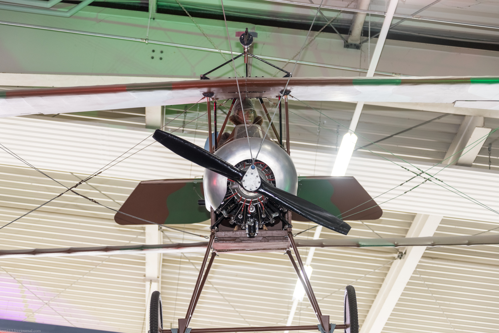 Технический музей в Зинхайме: реплика истребителя Nieuport 11 Bébé. 