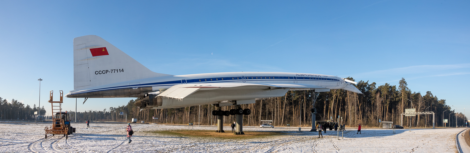 Ту-144 СССР-77114 в Жуковском 07 декабря 2020 года ч2 