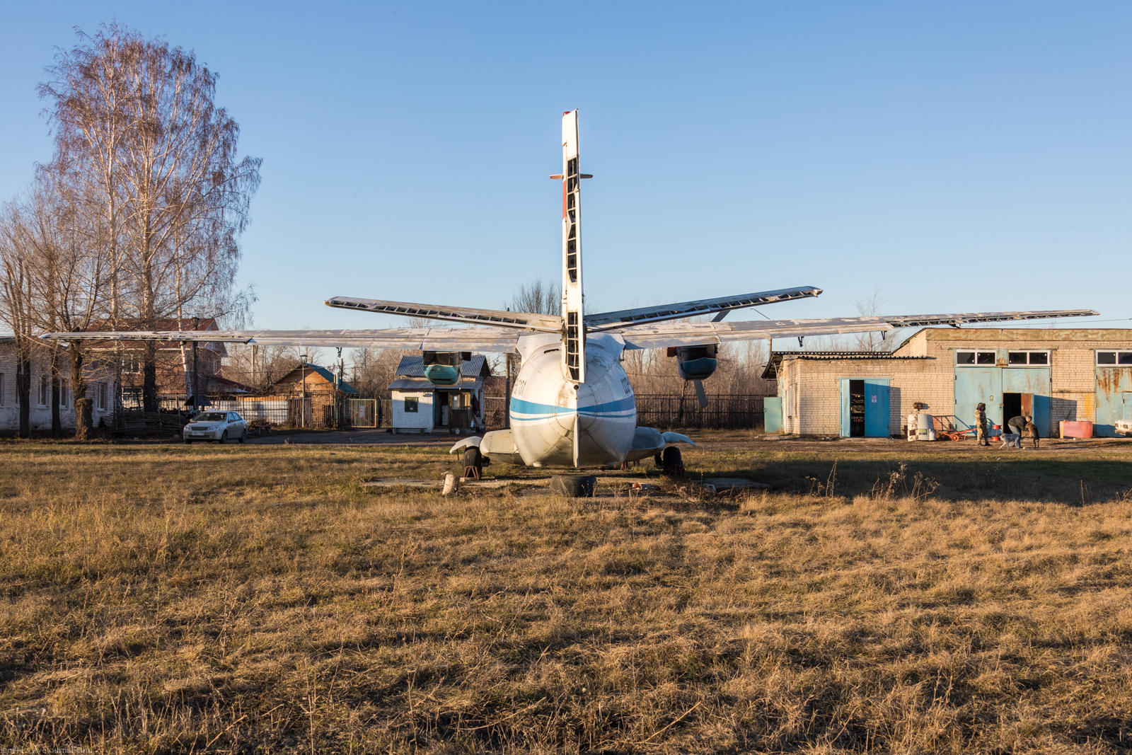 Учебный аэродром Самарского университета: самолёт для местных воздушных линий 
